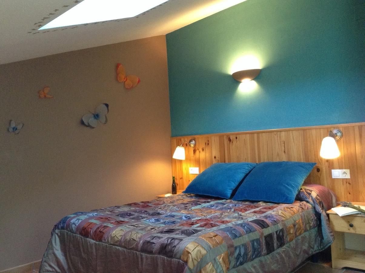 Hostal Camino Del Perdon Uterga Eksteriør bilde